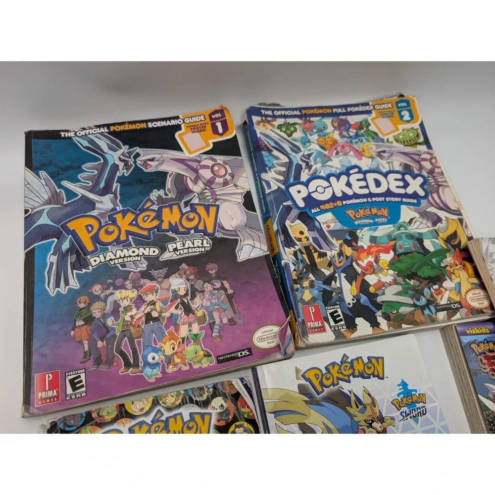 Pokemon Book Lot Diamond & Pearl Guide, Manga Black & White Pokedex Book